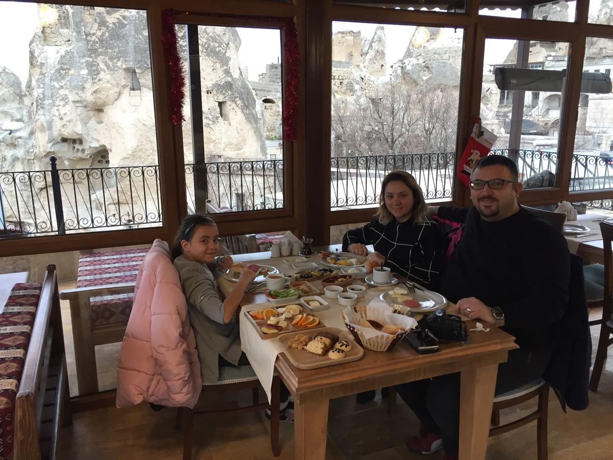 Hotel Cappadocia Ozbek Stone House Göreme Exterior foto