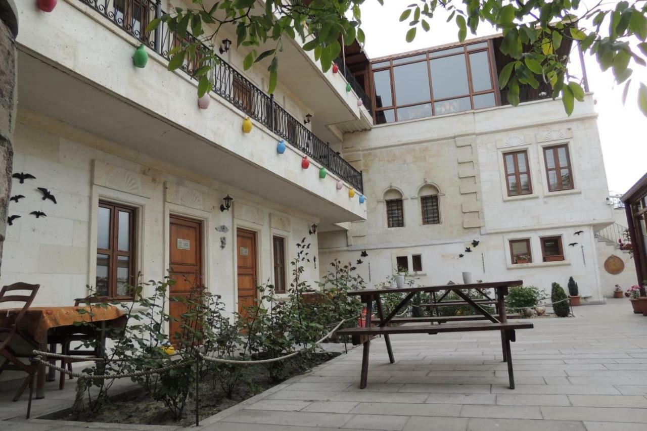 Hotel Cappadocia Ozbek Stone House Göreme Exterior foto